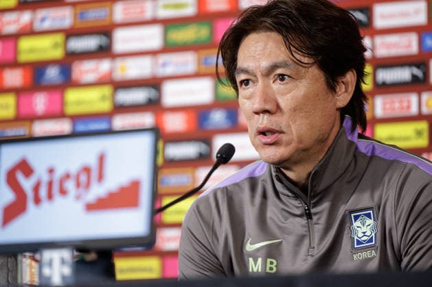 SOCCER - AUT vs KOR, test match VIENNA,AUSTRIA,30.MAR.26 - SOCCER - OEFB international test match, Austria vs South Korea, preview, press conference, PK, Pressekonferenz Team KOR. Image shows head coach Myung-Bo Hong (KOR).  GEPAxpictures xArminxRauthner