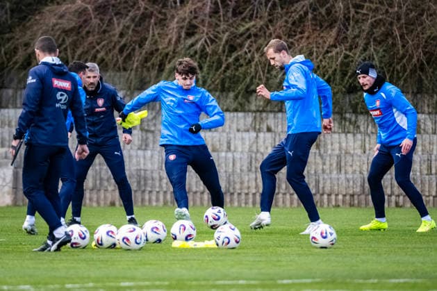 Training session of Czech Team prior to the European playoff final on advancement to World Cup Czechia vs Denmark in Prague, Czech Republic, March 30, 2026. From right Vladimir Coufal, Tomas Soucek, Mojmir Chytil. (CTKxPhoto VitxSimanek) CTKPhotoP2026033005704  CTKPhotoP2026033005704
