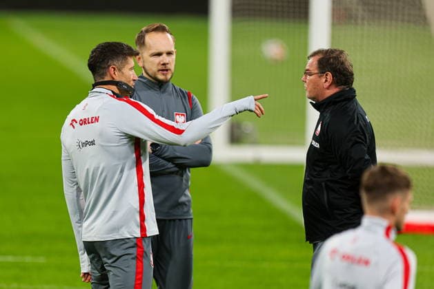 2026.03.30 Stockholm Pilka nozna Kwalifikacje Mistrzostw Swiata 2026 Trening i konferencja prasowa przed Szwecja - Polska N z Robert Lewandowski Jan Urban (trener, head coach) Foto Pawel Andrachiewicz PressFocus 2026.03.30 Stockholm Football - FIFA World Cup, WM, Weltmeisterschaft, Fussball 2026 Qualifying round Training and press conference, PK, Pressekonferenz before Sweden - Poland Robert Lewandowski Jan Urban (trener, head coach) Credit: Pawel Andrachiewicz PressFocus NEWSPIX.PL --- newspix.pl POLAND OUT! 