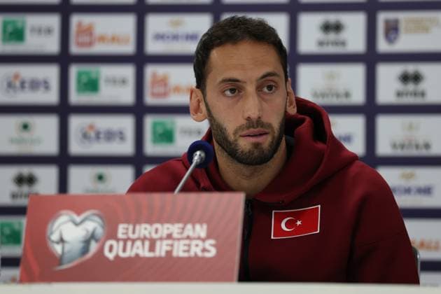 30 MAR 2026 SOCCER KO PLAY-OFFS EUROPEAN QUALIFIERS, Turkey national team, Nationalteam Pre-Match press conference, PK, Pressekonferenz Hakan Calhanoglu of the Türkiye national team speaks during a pre-match press conference ahead of the KO play-offs European Qualifiers match Pristina Pristina, Kosovo Fadil Vokrri Stadium Fadil Vokrri Stadium KOSOVO
