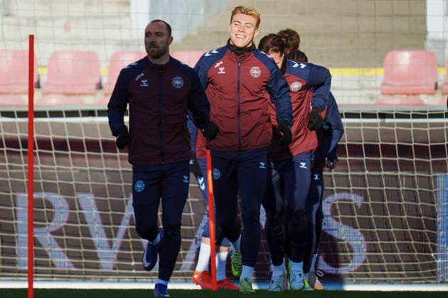 FIFA World Cup, WM, Weltmeisterschaft, Fussball 2026 Qualifiers md-1 - Denmark Danish national soccer players Rasmus Hoejlund (2-L) and Christian Eriksen (L) attend a training session of the team at epet ARENA in Prague, Czechia, 30 March 2026. Denmark plays Czechia in a 2026 FIFA World Cup play-off on 31 March. PRAGUE Czech Republic  Copyright: xLiselottexSabroex