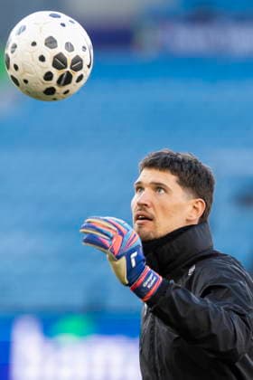 Switzerland national team, Nationalteam training and press conference, PK, Pressekonferenz Switzerland s goalkeeper Gregor Kobel attends a training session of the Swiss national soccer team, one day before the international soccer match between Norway and Switzerland at the Ullevaal Stadium in Oslo, Norway, 30 March 2026. OSLO Norway  Copyright: xCYRILxZINGAROx