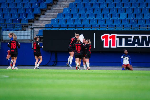 Google Pixel Womens Bundesliga Hamburger SV vs Bayer 04 Leverkusen, 30 03 2026 GOAL, CHEER for 1 2 by Katharina Piljic Bayer 04 Leverkusen, 6 Soccer, Google Pixel Womens Bundesliga, 22 Matchday Hamburger SV vs Bayer 04 Leverkusen on 30 03 2026 at Volksparkstadion, Hamburg DFB REGULATIONS PROHIBIT ANY USE OF PHOTOGRAPHS AS IMAGE SEQUENCES AND OR QUASI VIDEO Copyright: xBEAUTIFULxSPORTS Tonhäuserx