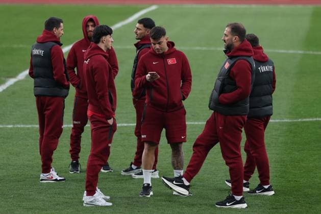 30 MAR 2026 SOCCER KO PLAY-OFFS EUROPEAN QUALIFIERS, Turkey national team, Nationalteam Pre-Match press conference, PK, Pressekonferenz Türkiye national team players inspect the pitch and stadium one day before the match ahead of the KO play-offs European Qualifiers Pristina Pristina, Kosovo Fadil Vokrri Stadium Fadil Vokrri Stadium KOSOVO