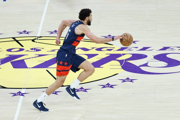 LOS ANGELES, CA - MARCH 30: Washington Wizards forward Anthony Gill (16) drives to the basket during the Washington Wizards vs Los Angeles Lakers game on March 30, 2026, at Crypto.com Arena in Los Angeles, CA. (Photo by Jevone Moore Icon Sportswire) NBA, Basketball Herren, USA MAR 30 Washington Wizards at Los Angeles Lakers EDITORIAL USE ONLY Icon20260330003