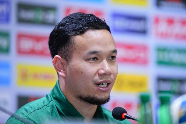 March 30, 2026, Bangkok, Thailand: Thanawat Suengchitthawon of Thailand seen during the pre-match press conference, PK, Pressekonferenz at Rajamangala Stadium. Thailand And Turkmenistan Press Conference In Bangkok, Thailand - 30 Mar 2026  - ZUMAs197 20260330_aaa_s197_267 Copyright: xAmpholxThongmueangluangx