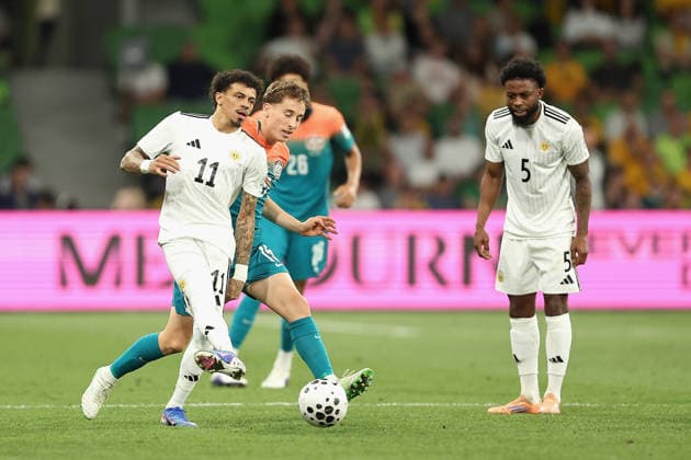 SOCCER AUSTRALIA CURACAO, Jeremy Antonisse of Curacao passes the ball during the FIFA Series 2026 match between the Socceroos and Curacao at AAMI Park in Melbourne, Tuesday, March 31, 2026. ( NO ARCHIVING, EDITORIAL USE ONLY MELBOURNE VICTORIA AUSTRALIA  Copyright: xROBxPREZIOSOx 20260331163966443174