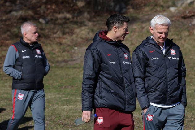 SOLNA 31.03.2026 POLISH FOOTBALL national team, Nationalteam WALK ROBERT LEWANDOWSKI JACEK MAGIERA FOT. PIOTR KUCZA FOTOPYK NEWSPIX.PL --- newspix.pl 