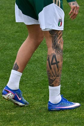 Tattos details of Italian player Gianluca Scamacca during Italy training session, FIFA World Cup, WM, Weltmeisterschaft, Fussball match in Florence, Italy, March 30 2026  Copyright: xLisaxGuglielmi IPAxSportx xipa-agency.netx xx IPA_73668317 IPA_Agency_IPA73668317