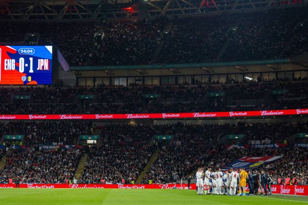 Football - International Friendly, Länderspiel, Nationalmannschaft - England v Japan LONDON, ENGLAND - Tuesday, March 31, 2026: England players during the first drinks break during an International Friendly match between England and Japan at Wembley Stadium. (Photo by David Rawcliffe Propaganda) LONDON Wembley Stadium GREATER LONDON ENGLAND  Copyright: xDavidxRawcliffex P2026-03-31-England_Japan-34