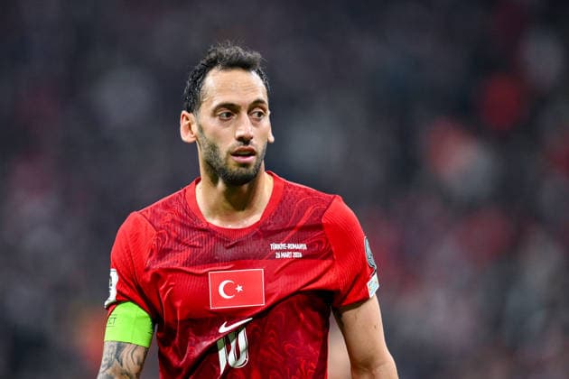 Turkey v Romania - FIFA World Cup, WM, Weltmeisterschaft, Fussball 2026 European Qualifiers KO play-offs Hakan Calhanoglu plays during the FIFA World Cup 2026 European Qualifiers knockout play-offs game between Turkey and Romania in Istanbul, Turkey, on March 26, 2026. Istanbul Turkey  Copyright: xAlexxNicodimx originalFilename:nicodim-turkeyvr260326_np1Fo.jpg