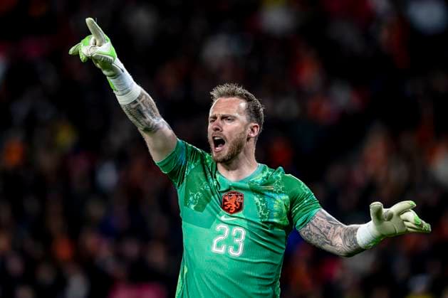 EINDHOVEN - Goalkeeper Mark Flekken of the Netherlands during the friendly international match, Länderspiel, Nationalmannschaft between the Netherlands and Ecuador on March 31, 2026, at Philips Stadium, Netherlands. (Photo by Stefan Koops EYE4IMAGES DeFodi Images) - *** EINDHOVEN Goalkeeper Mark Flekken of the Netherlands during the friendly international match between the Netherlands and Ecuador on March 31, 2026, at Philips Stadium, Netherlands Photo by Stefan Koops EYE4IMAGES DeFodi Images