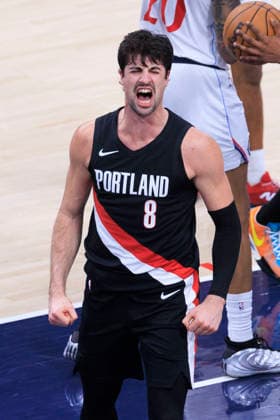 March 31, 2026, Inglewood, California, USA: Deni Avdija 8 of the Portland Trail Blazers shouts in celebration during their regular season NBA, Basketball Herren, USA game against the Los Angeles Clippers on Tuesday March 31, 2026 at Intuit Dome in Inglewood, California. Clippers lose to Trail Blazers, 104-114. ARIANA RUIZ PI Clippers Vs. Trail Blazers  - ZUMAp124 20260331_zaa_p124_040 Copyright: xArianaxRuizx