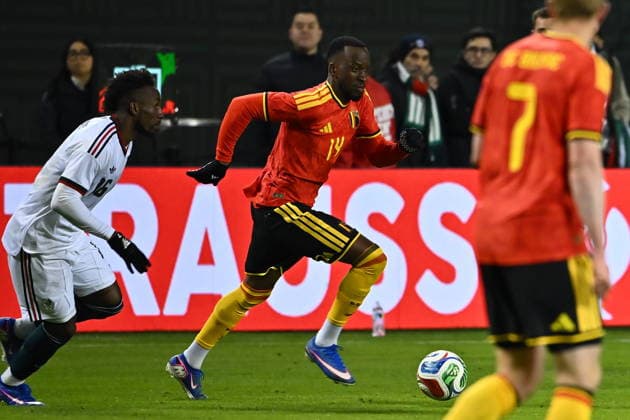 Soccer International Friendly, Länderspiel, Nationalmannschaft - Mexico vs Belgium Dodi Lukebakio (14) of Belgium in action during the international friendly match between Mexico and Belgium at Soldier Field in Chicago, Illinois, USA, 31 March 2026. Lukebakio scored the equalizing goal in the 46th minute to secure a 1-1 draw for Belgium in front of 52,412 fans. Chicago Illinois United States  Copyright: xVICTORxHILITSKIx