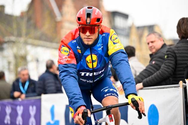 Dwars door Vlaanderen 2026 Cycling Race WAREGEM, BELGIUM - APRIL 01 : Milan Jonathan (ITA) of Lidl - Trek during the 80th edition of Dwars door Vlaanderen an UCI World Tour 1.UWT one day cycling road race for Men Elite of 184 km with start in Roeselare and finish in Waregem on April 1, 2026 in Waregem, Belgium, 01 04 2026 ( Motordriver Kenny Verfaillie - Waregem Belgium  Copyright: xTomasxSiskx