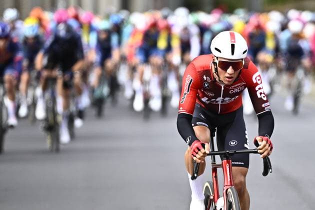Attack by a Lotto-Intermarche rider during the men elite race of the Dwars Door Vlaanderen cycling event, 184,6km from Roeselare to Waregem, Wednesday 01 April 2026. JASPERxJACOBS  x169497780x