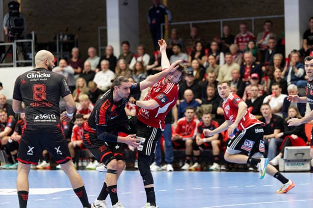 Fredericia Handball v MT Melsungen, EHF European League play-offs, Fredericia, Denmark Fredericia, Denmark. 31st, March 2026. William Andersson Moberg (R) of Fredericia Handball and Olle Forsell Schefvert (L) of MT Melsungen seen during the EHF European League play off match between Fredericia Handball and MT Melsungen at Middelfart Spraekasse Arena in Fredericia. Denmark, Fredericia  Copyright: xGonzalesxPhoto LauxNielsenx