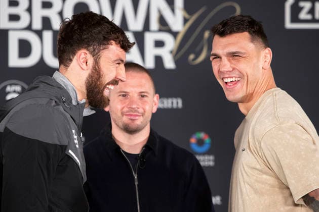 Pat Brown vs Vasil Ducar press conference, PK, Pressekonferenz Pat Brown and Vasil Ducar laughing during a face off at the Pat Brown vs Vasil Ducar Press Conference ahead of the WBA Intercontinental Cruiserweight title fight at the DoubleTree by Hilton Hotel, Manchester Airport, United Kingdom on 1 April 2026 Credit: Luke Williams Every Second Media Editorial use only. All images are copyright Every Second Media Limited. No images may be reproduced without prior permission. Copyright: xIMAGO EveryxSecondxMediax ESM-1885-0010 LukexWilliamsx xEveryxSecondxMediax