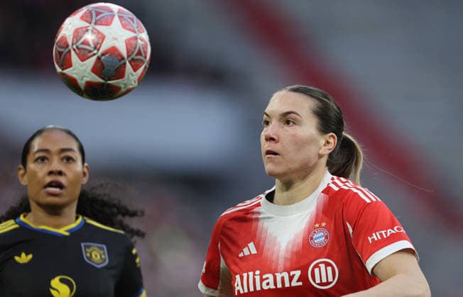 Gilles Vanessa , FC Bayern München Manchester United, ManU Frauen , Viertelfinale , Women Champions League , Fußball , in den Allianz Arena Stadion , in München , Bayern , Deutschland. April 01 , 2026 . Photo by: Davide Elias IPA Photo Pressefoto DENL Copyright: xDavidexEliasx