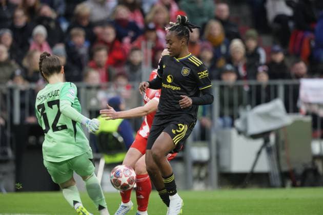 Manchesters 9 hits the goal for 1 0 Womens Football Muenchen Manchester Womens Football Champions League, FC Bayern Munich Manchester United, quarter-finals, 2025 2026 season, on 1 04 2026 in Munich, A L L I A N Z A R E N A, Germany Source Copyright Credit Oryk HAIST xFRAUENFUSSBALL-BAYERN-UNITEDx
