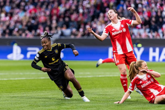 MUNICH, GERMANY - APRIL 1: Melvine Malard Manchester United, ManU 9) celebrates scoring the 0:1 goal during the UEFA Women™s Champions League Quarter final match between FC Bayern Muenchen vs. Manchester United at Allianz Arena on the 2nd leg of the UEFA Women™s Champions League Quarter finals on April 1, 2026 in Munich, Germany. Bavaria Germany Copyright: xSteffiexWunderlx