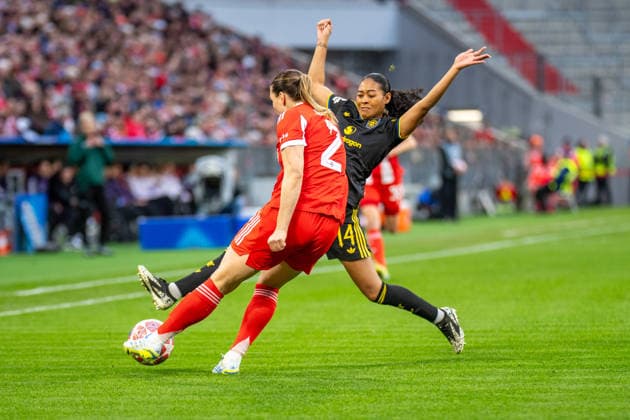 Jayde Riviere 14 Manchester and Vanessa Gilles 2 Bayern in action at the UEFA Womens Champions League match FC Bayern Munich Manchester United on 01 04 2026 Munich Allianz Arena Bayern Germany