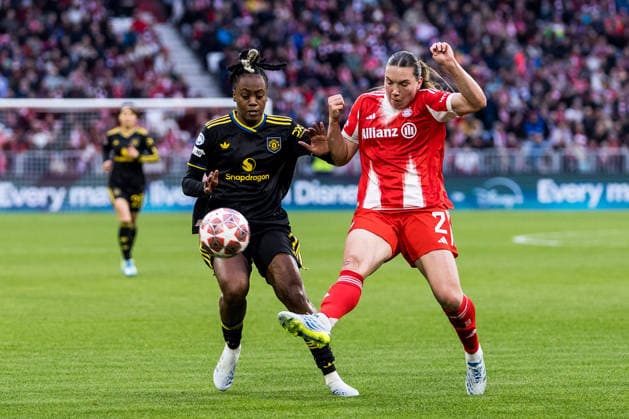MUNICH, GERMANY - APRIL 1: Melvine Malard Manchester United, ManU 9) controls the ball against Vanessa Gilles (FC Bayern Muenchen, 2) during the UEFA Women™s Champions League Quarter final match between FC Bayern Muenchen vs. Manchester United at Allianz Arena on the 2nd leg of the UEFA Women™s Champions League Quarter finals on April 1, 2026 in Munich, Germany. Bavaria Germany Copyright: xSteffiexWunderlx