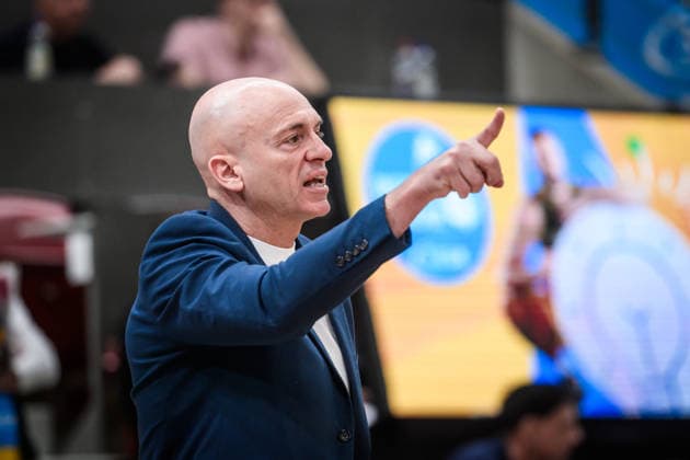 Rodrigo Pastore NINERS Chemnitz, Head Coach GER, MHP Riesen Ludwigsburg vs Niners Chemnitz, Basketball Bundesliga, easycredit BBL, Matchday 27, Season 2025 2026, 01 04 2026 GER, MHP Riesen Ludwigsburg vs Niners Chemnitz, Basketball Bundesliga, easycredit BBL, Matchday 27, Season 2025 2026, 01 04 2026 Ludwigsburg Copyright: xSandyxDinkelackerx EP_SDR