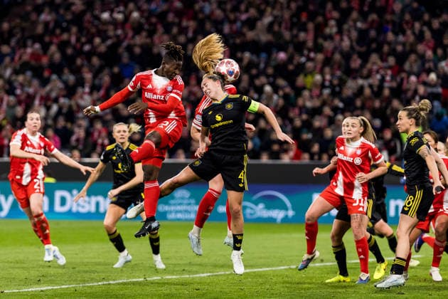 MUNICH, GERMANY - APRIL 1: Glodis Perla Viggosdottir (FC Bayern Muenchen, 4) scores the 1:1 goal via header during the UEFA Women™s Champions League Quarter final match between FC Bayern Muenchen vs. Manchester United, ManU at Allianz Arena on the 2nd leg of the UEFA Women™s Champions League Quarter finals on April 1, 2026 in Munich, Germany. Bavaria Germany Copyright: xSteffiexWunderlx