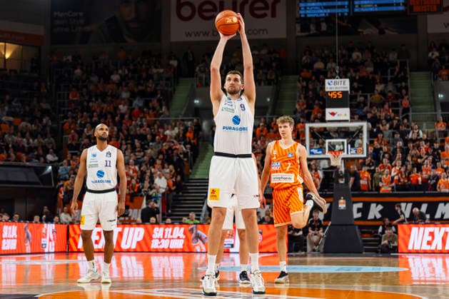 easyCredit BBL Ratiopharm Ulm vs Syntainics MBC 01 04 2026 Ulm, GERMANY 01 April 2026 K Nikic Syntainics MBC, 9 at the free throw during the match between Ratiopharm Ulm and Syntainics MBC on matchday 27 of the easyCredit BBL at the ratiopharm Arena Ulm Copyright: xBEAUTIFULxSPORTS Steinx