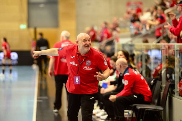 Herbert Mueller Thueringer HC, Coach in a good mood at the end of the match GER, Thueringer HC vs BSV Sachsen Zwickau, Handball, Alsco Handball Bundesliga Women, Matchday 20, Season 2025 2026, 01 04 2026 GER, Thueringer HC vs BSV Sachsen Zwickau, Handball, Alsco Handball Bundesliga Women, Matchday 20, Season 2025 2026, 01 04 2026 Bad Langensalza Copyright: xEibner-Pressefoto MartinxHerbstx EP_MHT