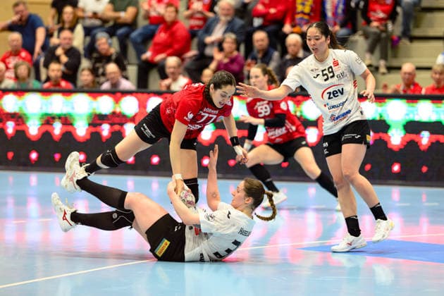 Kelly de Abreu Rosa Thueringer HC, 77 , Laura Szabo BSV Sachsen Zwickau, 06 , Victoria Hasselbusch BSV Sachsen Zwickau, 31 , Kaho Nakayama BSV Sachsen Zwickau, 59 GER, Thueringer HC vs BSV Sachsen Zwickau, Handball, Alsco Handball Bundesliga Women, 20 Matchday, Season 2025 2026, 01 04 2026 GER, Thueringer HC vs BSV Sachsen Zwickau, Handball, Alsco Handball Bundesliga Women, 20 Matchday, Season 2025 2026, 01 04 2026 Bad Langensalza Copyright: xEibner-Pressefoto MartinxHerbstx EP_MHT