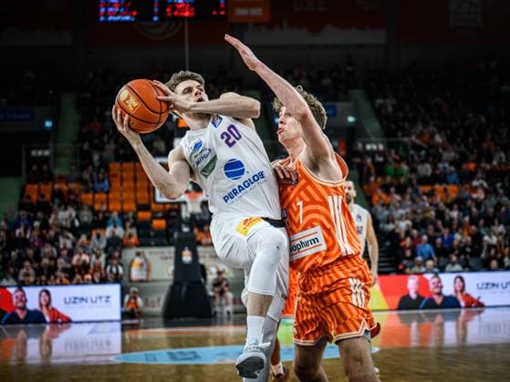 Neu Ulm, Germany, 01 04 26 Perttu Blomgren Syntainics MBC and Tobias Jensen ratiopharm ulm battle for the ball during the Basketball Bundesliga match between ratiopharm ulm vs Syntainics MBC at ratiopharm Arena on April 01, 2026 in Neu Ulm, Germany Photo by Harry Langer DeFodi Images ratiopharm Arena, Germany, 01 04 26 Perttu Blomgren Syntainics MBC and Tobias Jensen ratiopharm ulm battle for the ball during the Basketball Bundesliga match between ratiopharm ulm vs Syntainics MBC at Neu Ulm on April 1, 2026 in ratiopharm Arena, Germany Photo by Harry Langer DeFodi Images Photo by Harry Langer DeFodi Images
