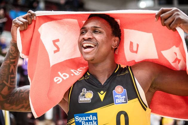 Babacar Sane MHP RIESEN Ludwigsburg, 00 is happy after home win against Niners Chemnitz GER, MHP Riesen Ludwigsburg vs Niners Chemnitz, Basketball Bundesliga, easycredit BBL, 27 Matchday, Season 2025 2026, 01 04 2026 GER, MHP Riesen Ludwigsburg vs Niners Chemnitz, Basketball Bundesliga, easycredit BBL, 27 Matchday, Season 2025 2026, 01 04 2026 Ludwigsburg Copyright: xSandyxDinkelackerx EP_SDR