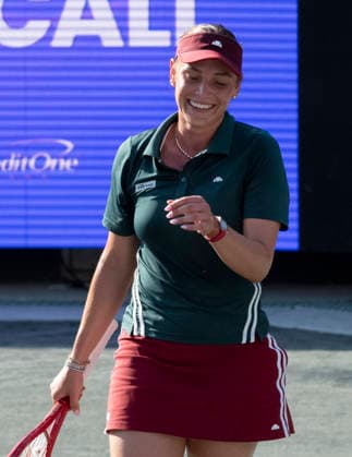 April 1, 2026: Madison Keys (USA) defeated Donna Vekic (CRO) 6-2, 6-3 at the Credit One Charleston Open being played at Credit One Staduim in Charleston, South Carolina USA Ã‚ Tennisclix TENNIS 2026: Credit One Charleston Open 4 1 26  - ZUMAc04_ 20260401_zma_c04_080 Copyright: xLesliexBillmanx