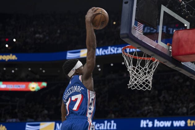 Philadelphia 76ers vs Washington Wizards - NBA, Basketball Herren, USA WASHINGTON DC, UNITED STATES - APRIL 1 : V. J. Edgecombe (77) of Philadelphia 76ers in action during the NBA basketball game between Philadelphia 76ers and Washington Wizards at the Capital One Arena on April 1, 2026 in Washington DC, United States. Celal Gunes Anadolu Washington United States. Editorial use only. Please get in touch for any other usage.  Copyright: x2026xAnadoluxCelalxGunesx