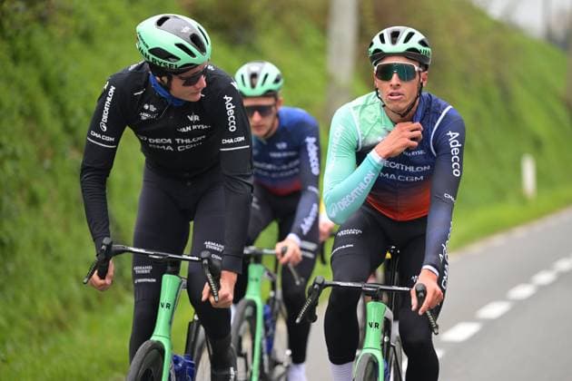Unidentified riders pictured at a track reconaissance ahead of the Ronde van Vlaanderen Tour des Flandres Tour of Flanders cycling race, Thursday 02 April 2026. The 110th edition of the cycling race will take place on Sunday 05 April. DAVIDxPINTENS  x169578371x