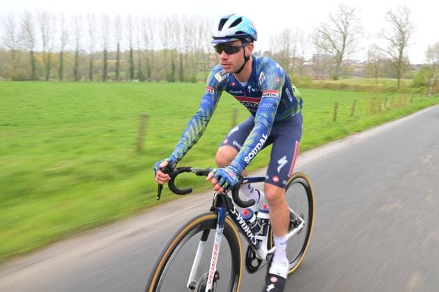 Soudal Quick-Step rider pictured at a track reconaissance ahead of the Ronde van Vlaanderen Tour des Flandres Tour of Flanders cycling race, Thursday 02 April 2026. The 110th edition of the cycling race will take place on Sunday 05 April. DAVIDxPINTENS  x169580993x