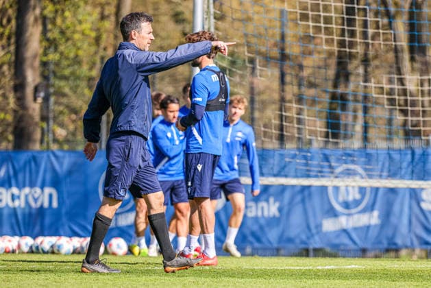 Training on 02 04 26, Men, Soccer, Season 2025 2026, 2 Liga, Karlsruher SC Christian Eichner KSC Trainer in Training Karlsruhe Wildparkstadion Baden Württemberg Germany