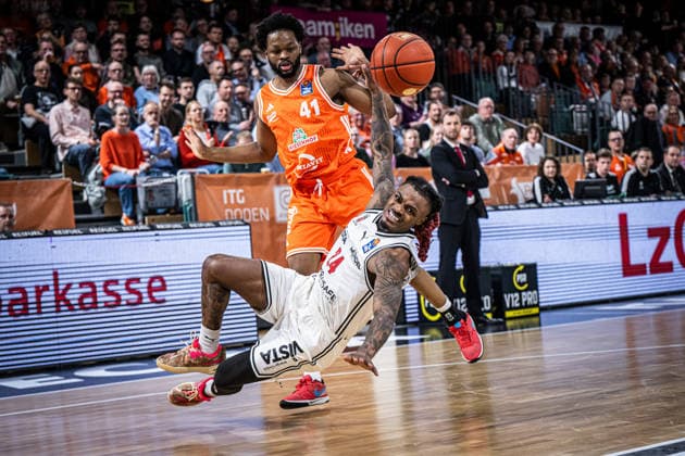 1 Basketball Bundesliga, easyCredit BBL, Season 2025 2026, Men, Main Round, Matchday 27, 02 04 2026, RASTA Vechta BMA365 Bamberg Baskets Cobe Williams 24 BMA365 Bamberg Baskets in action Vechta RASTA Dome Lower Saxony Germany