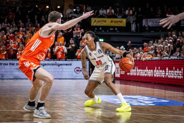 1 Basketball Bundesliga, easyCredit BBL, Season 2025 2026, Men, Main Round, Matchday 27, 02 04 2026, RASTA Vechta BMA365 Bamberg Baskets Austin Crowley 85 BMA365 Bamberg Baskets in action Vechta RASTA Dome Lower Saxony Germany