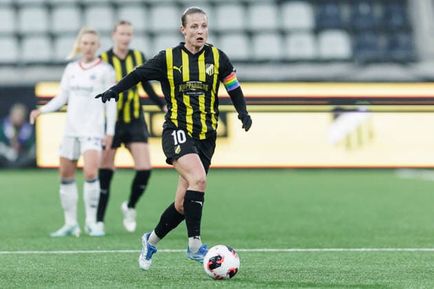260402 Anna Anvegard of Häcken during the UEFA Women s Europa Cup semifinal between Häcken and Eintracht Frankfurt on April 2, 2026 in Gothenburg Photo Michael Erichsen BILDBYRAN COP 89 MI0962 fotboll football soccer fotball europa cup häcken eintracht frankfurt uefa womens europa cup dam bbeng semifinal  Copyright: MICHAELxERICHSEN BB260402MI018