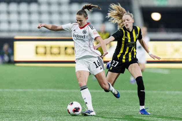 260402 Marthine ostenstad of Eintracht Frankfurt and Thelma Palmadottir of Häcken during the UEFA Women s Europa Cup semifinal between Häcken and Eintracht Frankfurt on April 2, 2026 in Gothenburg Photo Michael Erichsen BILDBYRAN COP 89 MI0962 fotboll football soccer fotball europa cup häcken eintracht frankfurt uefa womens europa cup dam bbeng semifinal  Copyright: MICHAELxERICHSEN BB260402MI021