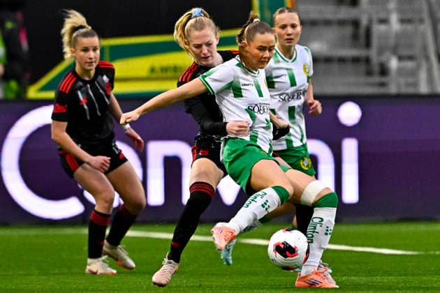 Sparta Prague s Tori Hansen and Hammarby s Svea Rehnberg during the UEFA Women s Europa Cup 2nd leg semi final soccer match between Hammarby IF and AC Sparta Praha at 3Arena, in Stockholm, Sweden, on April 2, 2026 STOCKHOLM SWEDEN x10030x  Copyright: xJonasxEkströmer TTx SWEDEN SOCCER UEFA WOMEN S EUROPA CUP