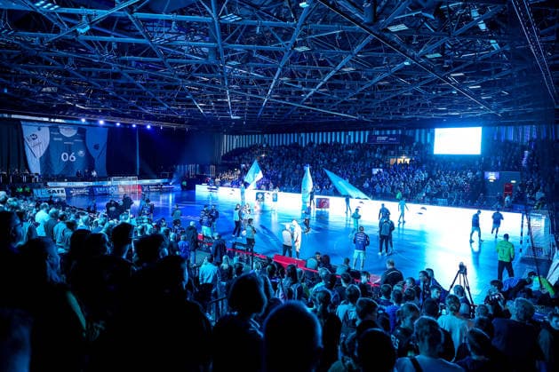 02 04 2026, Handball, HBL, Bergischer HC VfL Gummersbach, Mitsubishi Electric HALLE Düsseldorf Interior view of the pitch North Rhine-Westphalia Germany