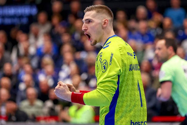 02 04 2026, Handball, HBL, Bergischer HC VfL Gummersbach, Mitsubishi Electric HALLE Düsseldorf Dominik Kuzmanovic VfL Gummersbach 01 cheering North Rhine-Westphalia Germany