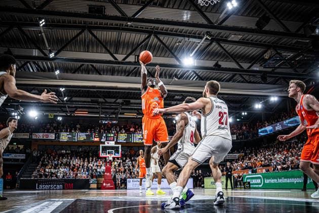 1 Basketball Bundesliga, easyCredit BBL, Season 2025 2026, Men, Main Round, Matchday 27, 02 04 2026, RASTA Vechta BMA365 Bamberg Baskets TJ Bamba 5 RASTA Vechta at Korbleger Vechta RASTA Dome Niedersachsen Germany