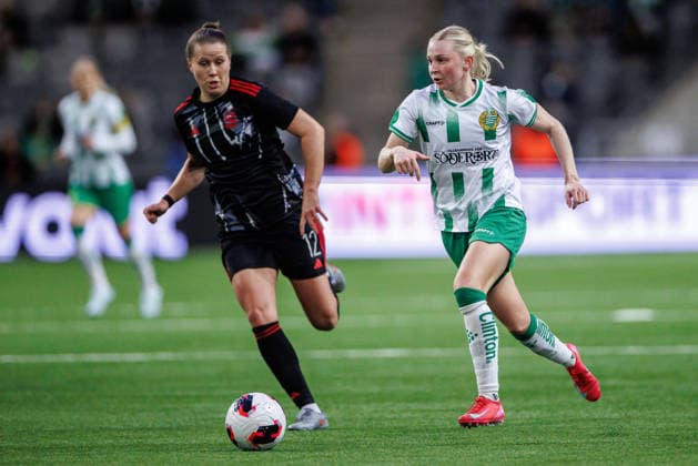 260402 Eliska Sonntagova of Sparta Prague and Emilie Joramo of Hammarby during the UEFA Women s Europa Cup semifinal between Hammarby and Sparta Prague on April 2, 2026 in Stockholm Photo Kenta Jönsson BILDBYRAN COP 210 KJ0331 fotboll football soccer fotball europa cup hammarby sparta prague uefa womens europa cup semifinal dam bbeng  Copyright: KENTAxJÖNSSON BB260402KJ013