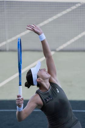 TENNIS 2026: Credit One Charleston Open APRIL 02 April 2, 2026: Belinda Bencic (SUI) defeated Sara Bejlek (CZE) 7-6, 6-2 at the Credit One Charleston Open being played at Family Circle Tennis Center in Charleston, South Carolina USA Ã‚ÂLeslie Billman Tennisclix (Credit Image: Â Leslie Billman Cal Media) Charleston South Carolina USA EDITORIAL USE ONLY Copyright: xx ZUMA-20260402_zma_c04_037.jpg LesliexBillmanx csmphotothree484897
