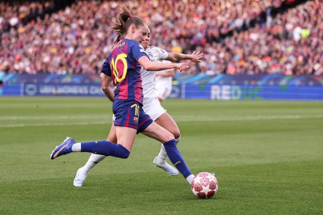 April 2, 2026, Barcelona, Barcelona, SPAIN: Caroline Graham Hansen of FC Barcelona, Barca and Yasmim Assis Ribeiro of Real Madrid CF in action during the UEFA WomenÃ¢â‚¬â ¢s Champions League 2025 26 Quarter-finals second Leg, football match played between FC Barcelona and Real Madrid CF at Spotify Camp Nou stadium on April 02, 2026 in Barcelona, Spain. FC Barcelona V Real Madrid CF - UEFA WomenÃ¢â‚¬â ¢S Champions League 2025 26 Quarter-Finals Second Leg  - ZUMAa181 20260402_zaa_a181_040 Copyright: xJavierxBorregox